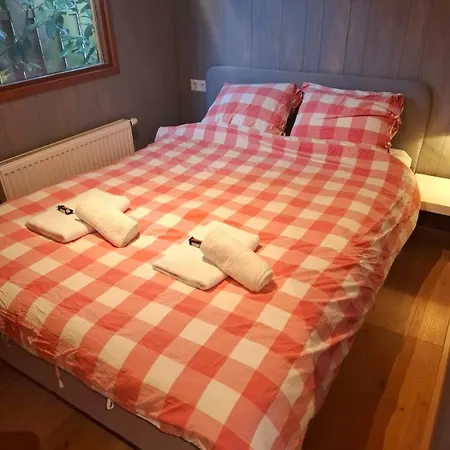 Cosy Wooden - Private Garden - With Airco - Recreational Only - 50 Mins From Amsterdam By Car Putten